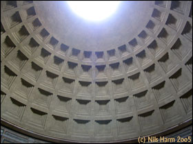 Pantheon Kuppel.jpg
